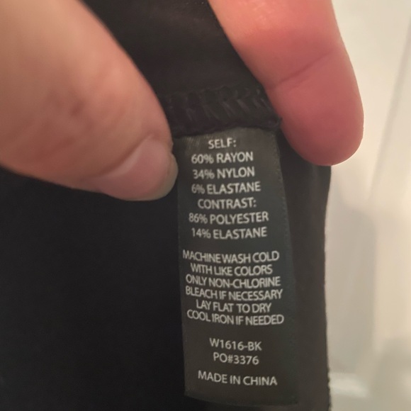 Betabrand Work-It Skort Black Built In Shorts - Picture 9 of 9